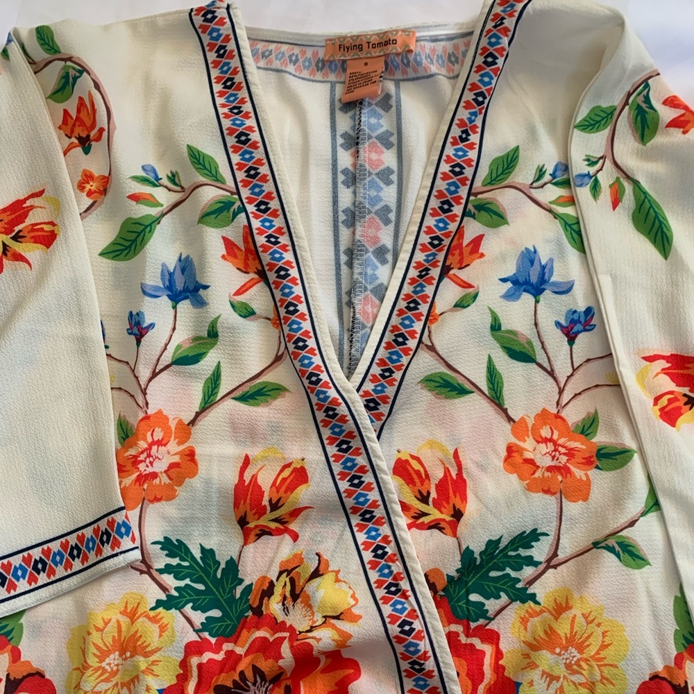 Floral print blouse, size small